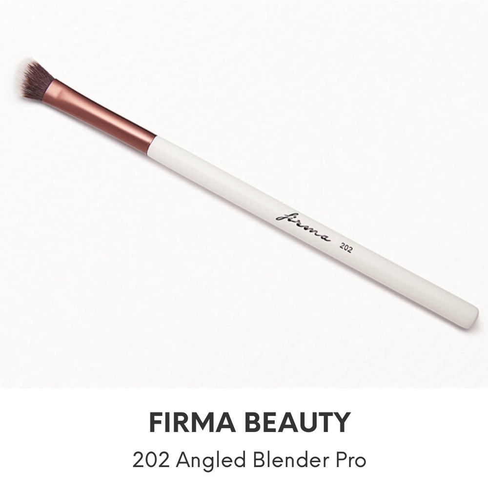 Firma Beauty 202 angled blender pro brush